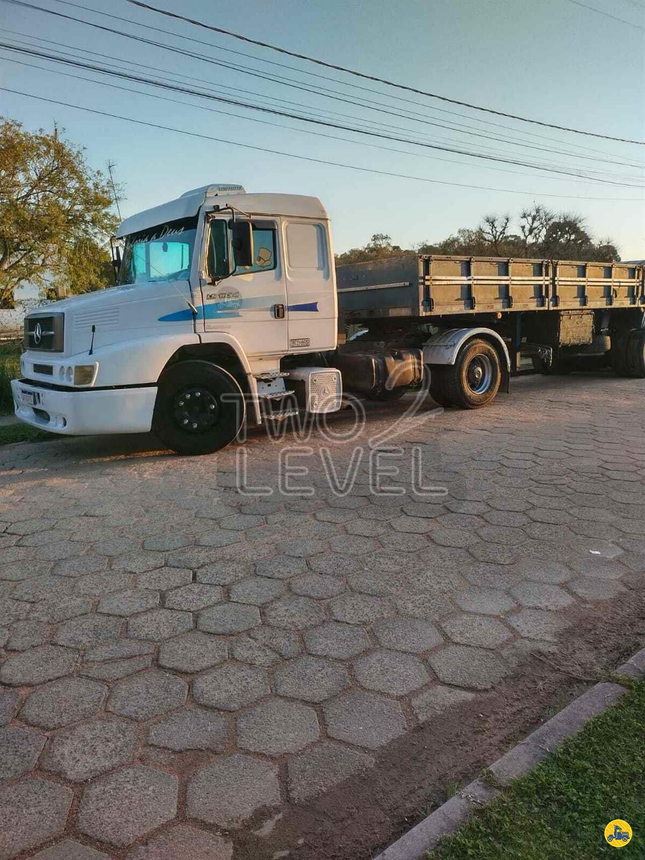 CAMINHAO MERCEDES-BENZ MB 1634 Cavalo Mecânico Cavalo 4x2 Two Level CURITIBA PARANÁ PR